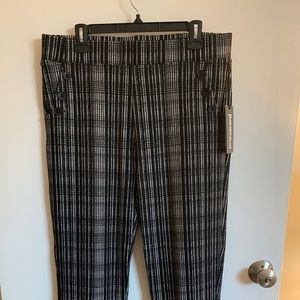 Betabrand Pant with Button Feature